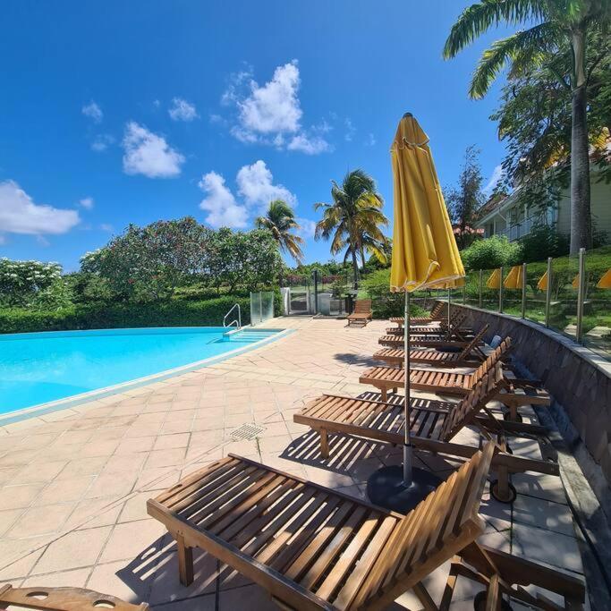 Magnifique Studio Pierre Et Vacances Piscine & Plage Sainte-Anne (Grande-Terre) Exterior foto